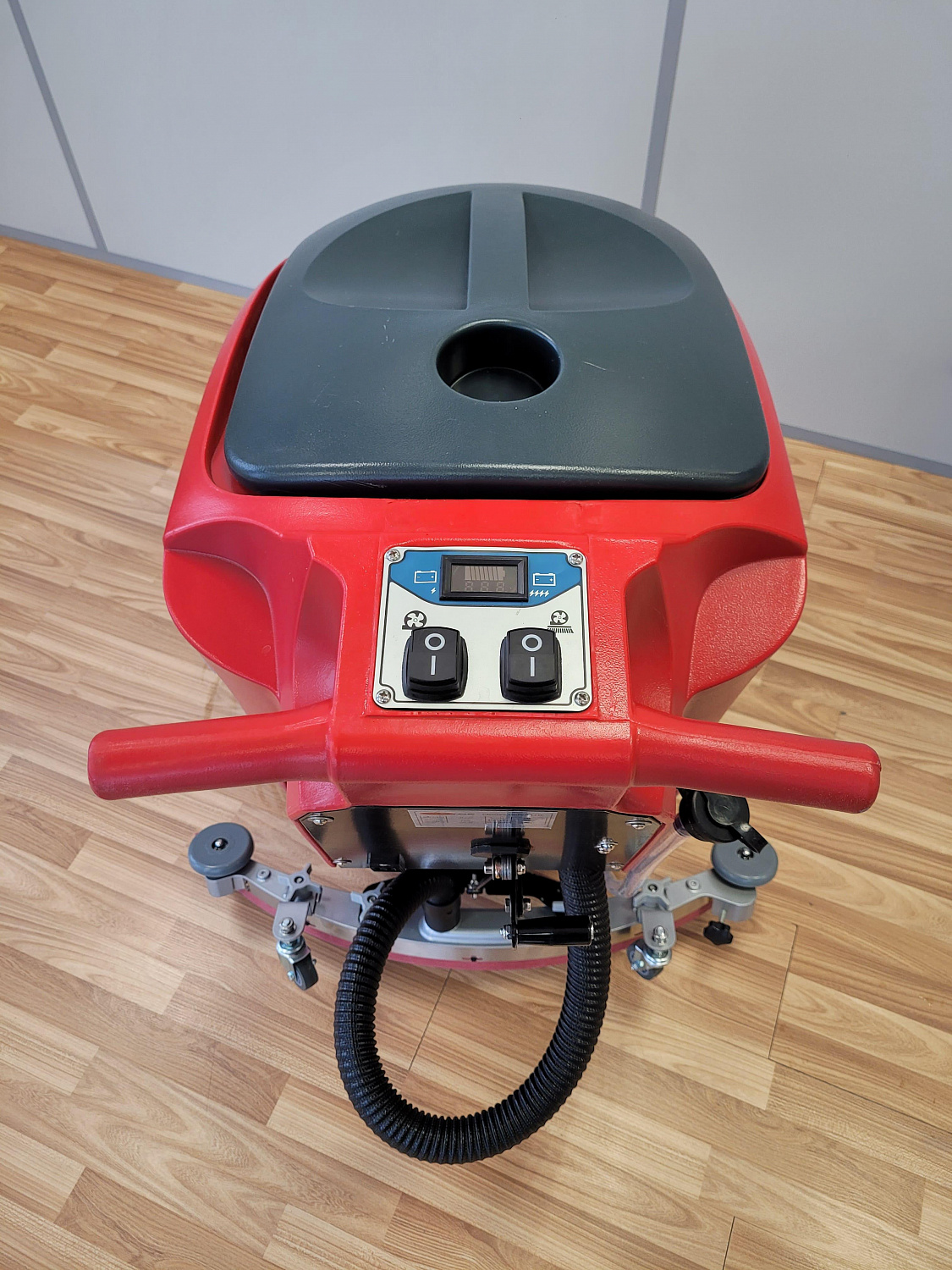 Поломоечная машина VOSTOK BA40