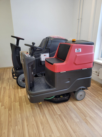 Поломоечная машина VOSTOK BR85